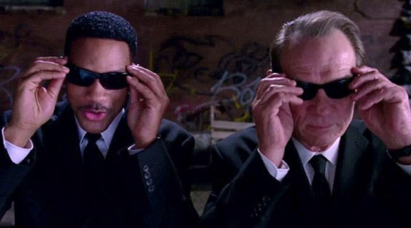 Trailer-MIB3-Los-Hombres-de-Negro-3-Avance