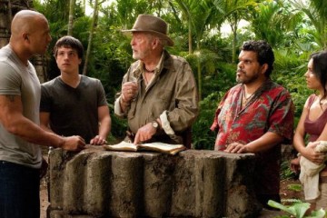 Resena-Viaje2-La-Isla-Misteriosa-Critica