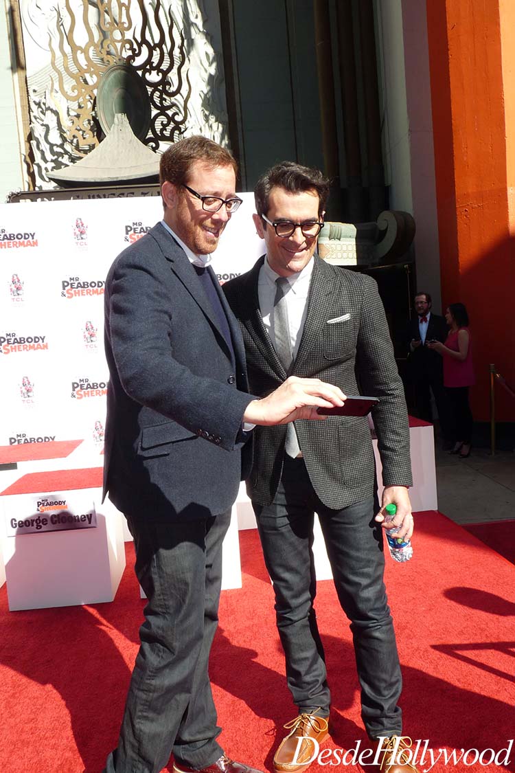 MrPeabody-and-Sherman-Paw-Ceremony (3)