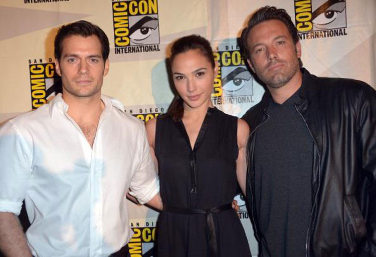 BatmanvSupermanComicCon2014Actors