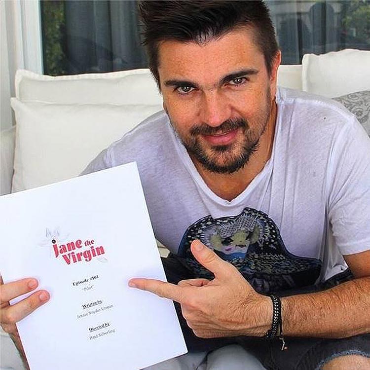 Juanes Instagram photo with a “Jane The Virgin” script.