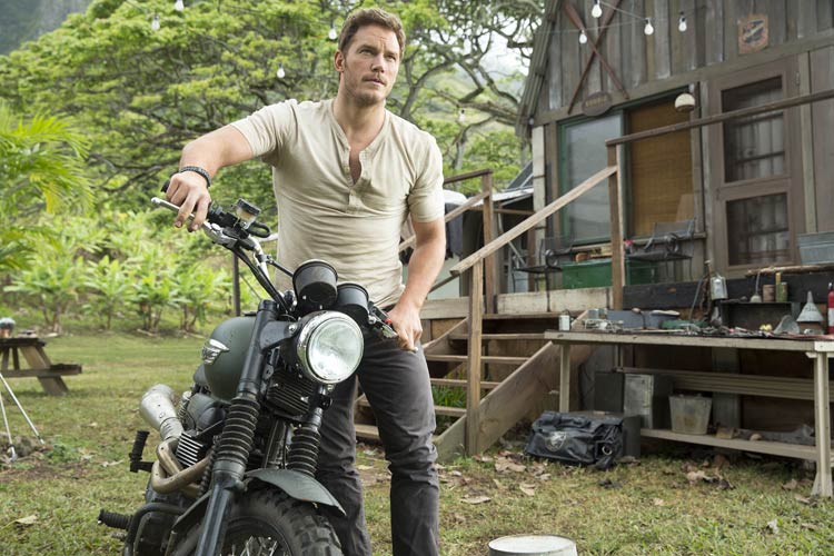 jurassic-world-movie-image (1)