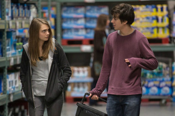 PAPER TOWNS