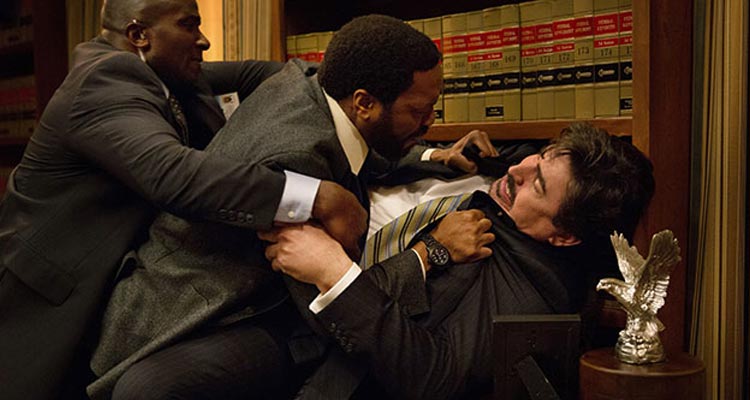 AlfredMolina-SecretinTheirEyes2