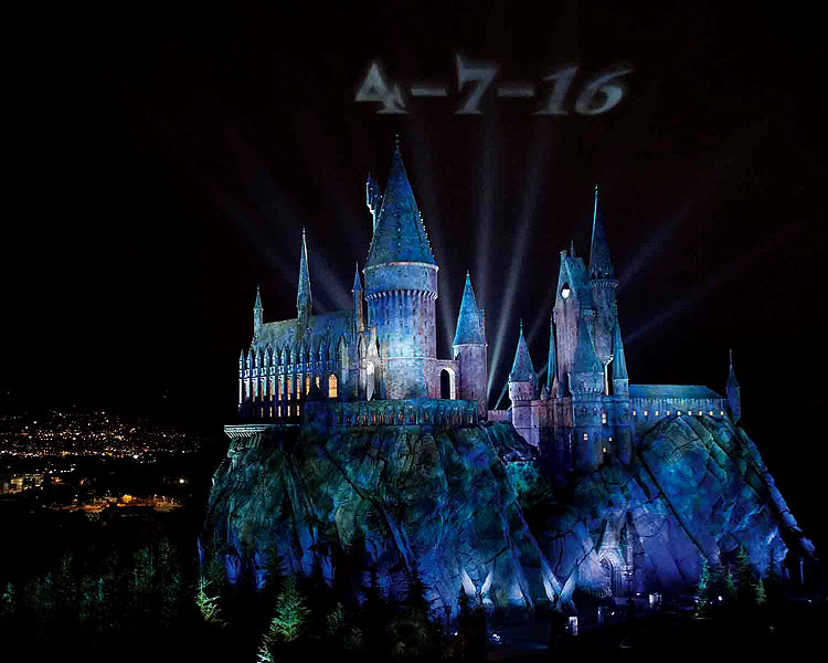 Universal Studios Hollywood Illuminates the Hogwarts Castle Announcing The Opening Date for Wizarding World of Harry Potter.