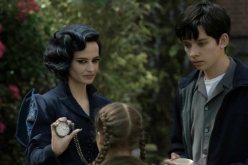 MISS PEREGRINE'S HOME FOR PECULIAR CHILDREN