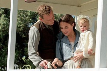 THE LIGHT BETWEEN OCEANS