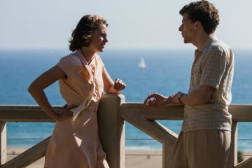CAFÉ SOCIETY