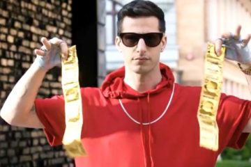 POPSTAR: NEVER STOP NEVER STOPPING