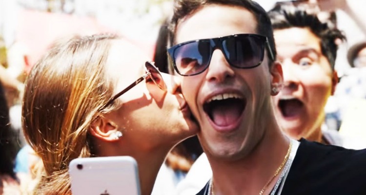 POPSTAR: NEVER STOP NEVER STOPPING